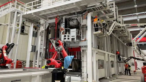 马斯克乐开花 特斯拉德国超级工厂终临开业,预计年产50万台